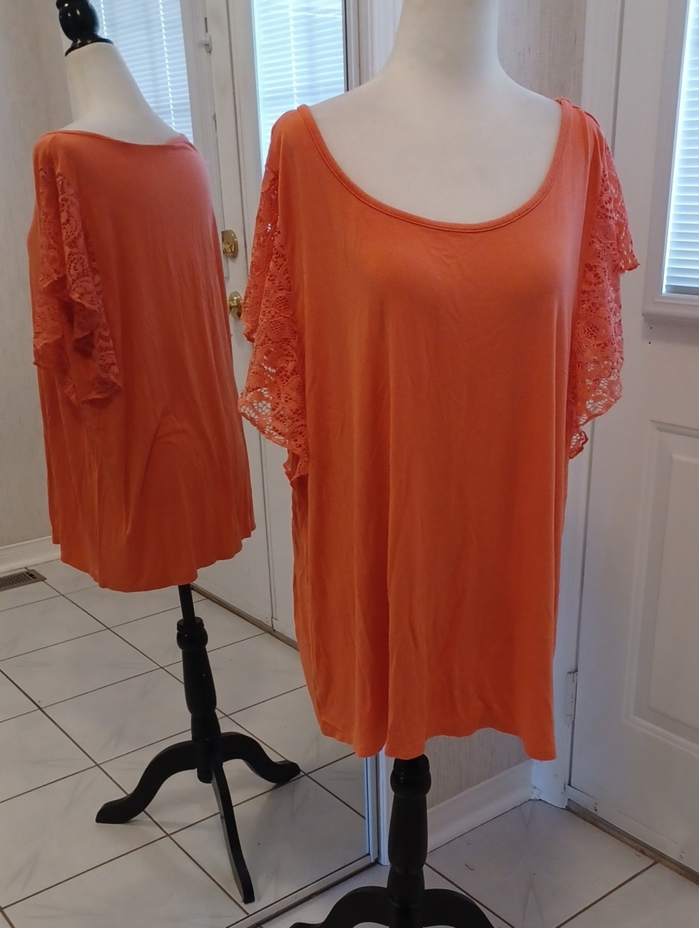 4/$40 Orange-Coral Lace-Sleeve Scoop Neck Top - Size 2X